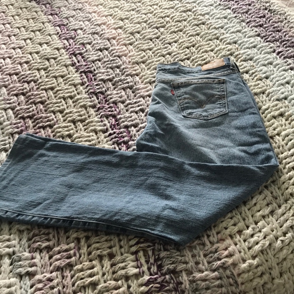 Levi’s 515 Bootcut Jeans. Size 12 long
